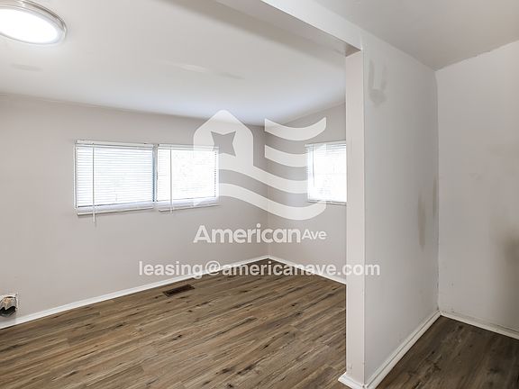 3-Dining Room