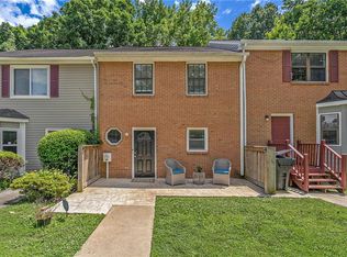 132 Springstead Ct SW, Marietta, GA 30060
