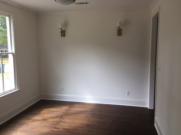 2nd image of 1130 E Irvin Dr Lot 4