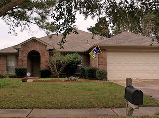5013 E Columbary Dr, Rosenberg, TX 77471