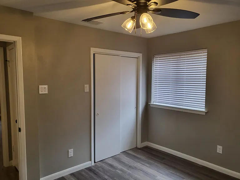 1213 Carroll Dr — Photo 22