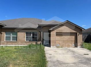 3018 Douglas Fir Dr, New Braunfels, TX 78130