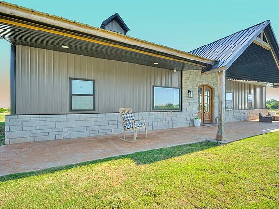 5th image of 17060 W Camp Dr