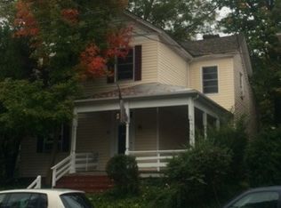 524 Locust Ave #B, Charlottesville, VA 22902