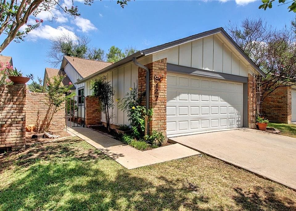 1st image of 9427 Singing Quail Dr