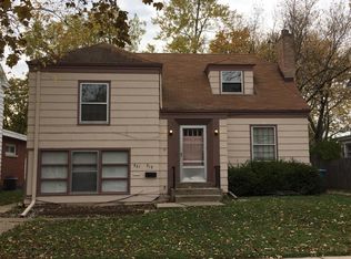 919 Lafayette St, Aurora, IL 60505