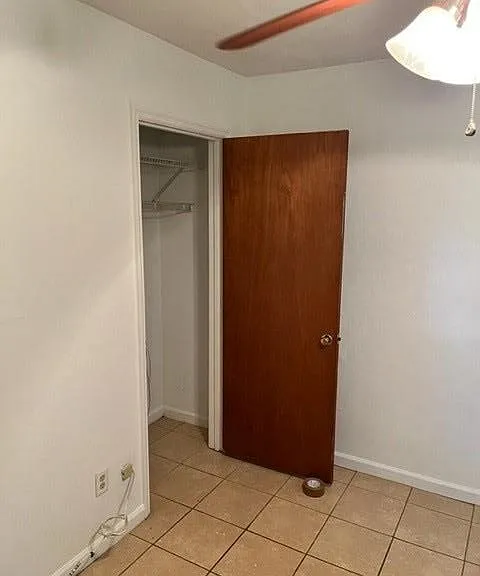 1083 Sutor Rd — Photo 8