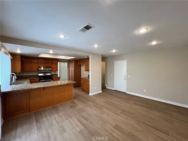 2134 Baywood Dr — Photo 12