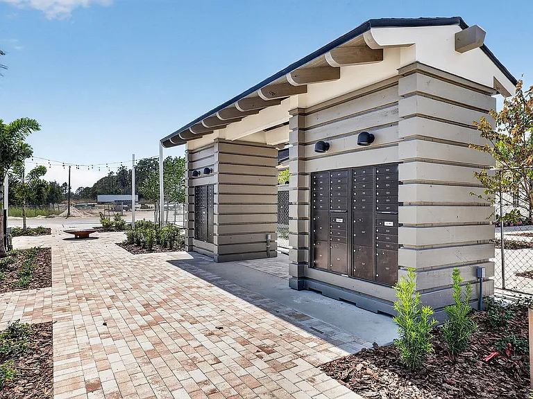LEO at Cypress Creek- Single Family Rental Homes — Photo 4