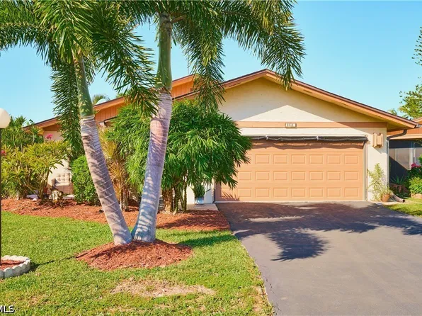 6513 Royal Woods Dr, Fort Myers, FL 33908