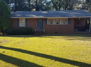 2560 Delano Dr, Macon, GA 31204