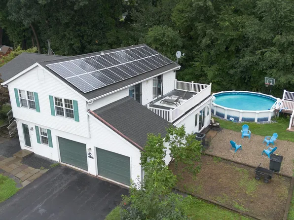 55 Noah Chapin Drive, Somers, CT 06071