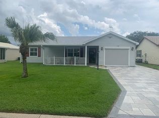 1218 Santos Pl, Lady Lake, FL 32159