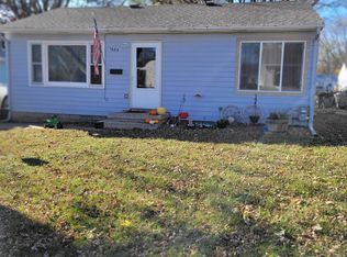 1605 Pearl St, Yankton, SD 57078