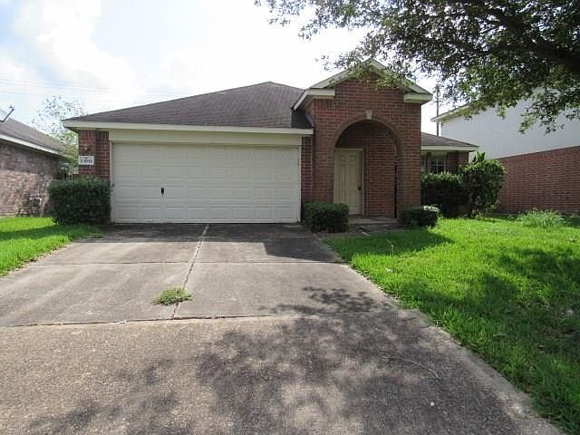 1st image of 13935 Grafton Bridge Ln