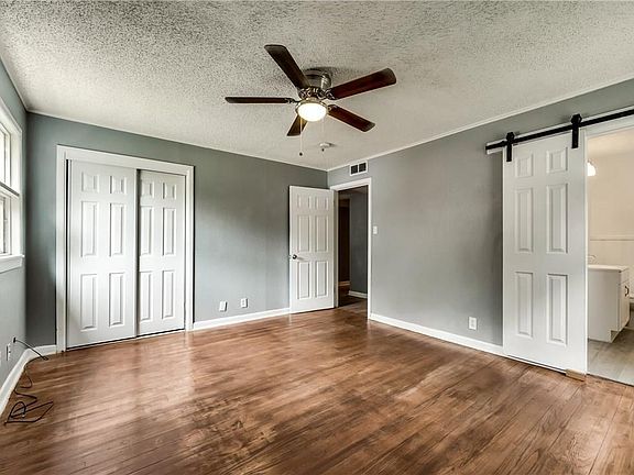 4th image of 3112 Mimosa Park Dr