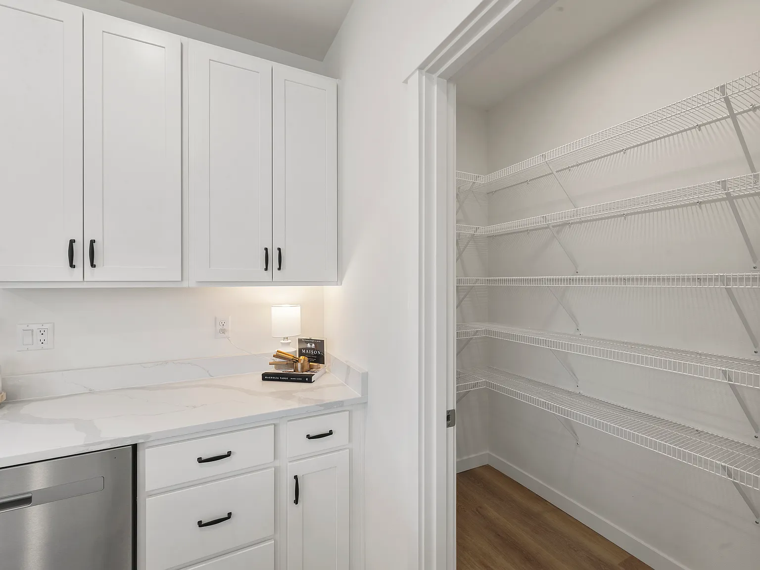 3 bed, 2.5 bath, 1580 sqft, $2,950 — Photo 4