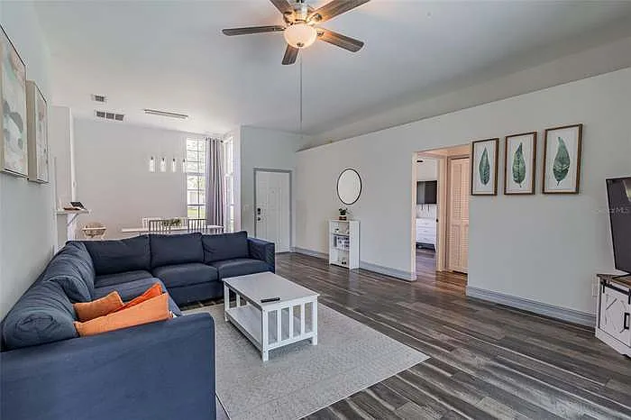 1096 Sugarberry Trl — Photo 10