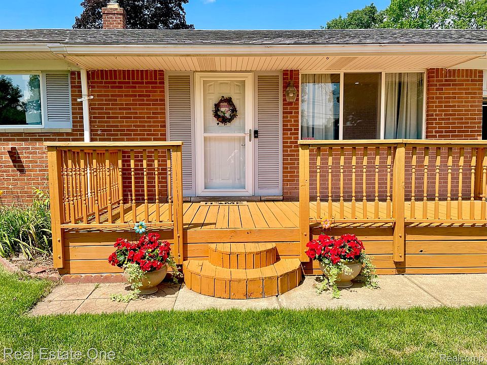 1st image of 1355 Nancywood Dr