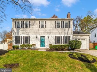 9009 Loughran Rd, Fort Washington, MD 20744