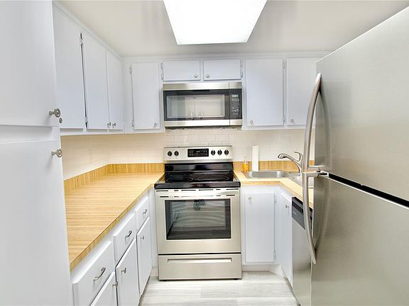4th image of 5135 Gemstone Dr APT 202