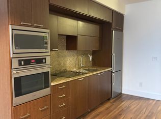 120 Harrison Garden Blvd #805, Toronto, ON M2N 0H1