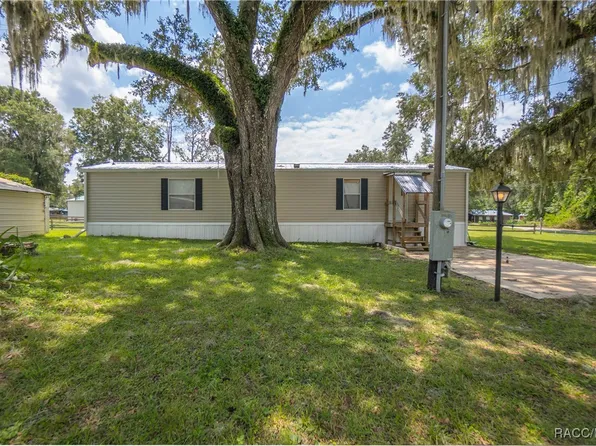 7433 S Baker Ave, Floral City, FL 34436