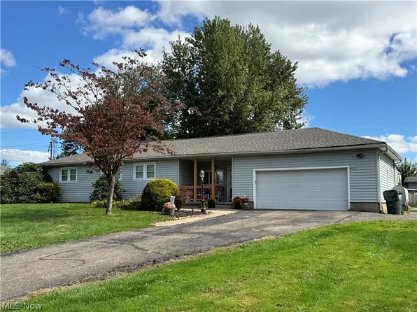 14035 Allison Dr, Doylestown, OH 44230