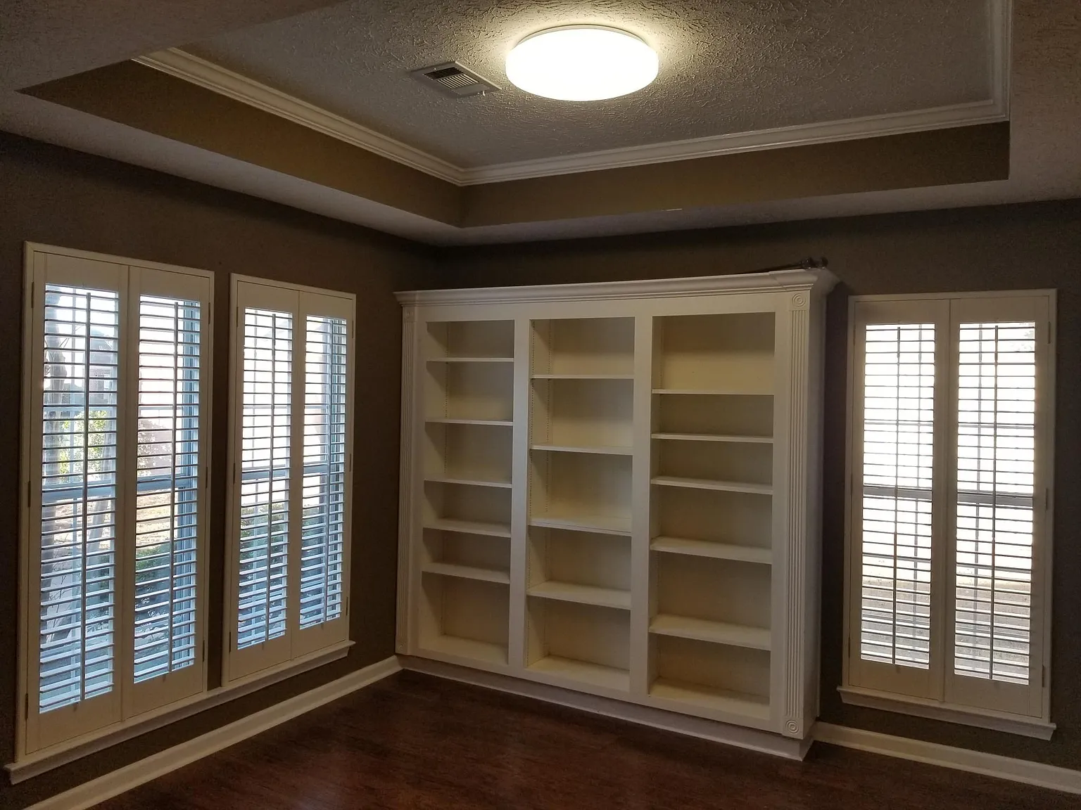 9437 Broadleaf Dr — Photo 4