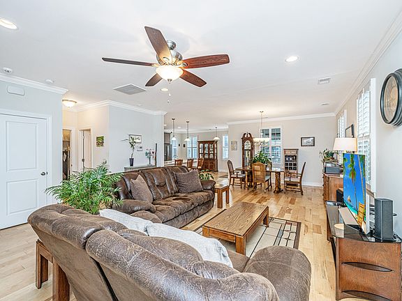 4th image of 5216 E Dolphin St