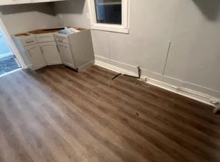 128 S Day St #2R, Orange, NJ 07050