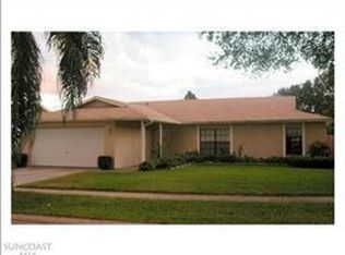 104 Forest Cir, Safety Harbor, FL 34695