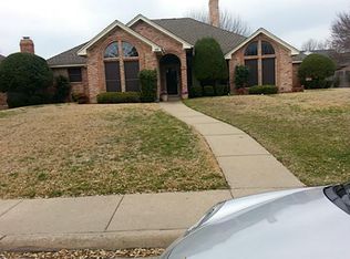 919 Greenway Dr, Duncanville, TX 75137