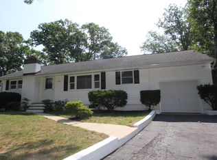 541 Forest Dr, Neptune, NJ 07753