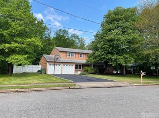 477 Darwin Blvd, Edison, NJ 08820