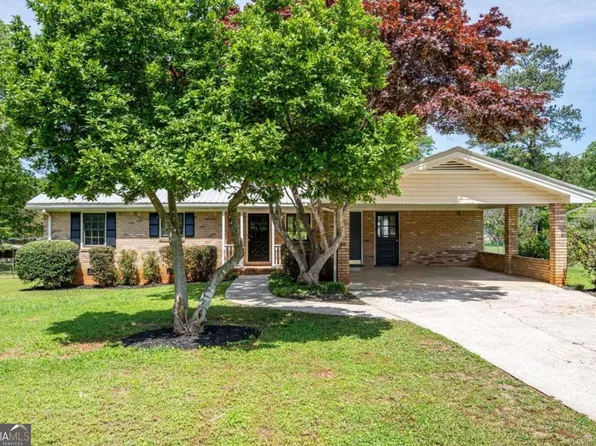 83 Donna Ln, Dallas, GA 30157