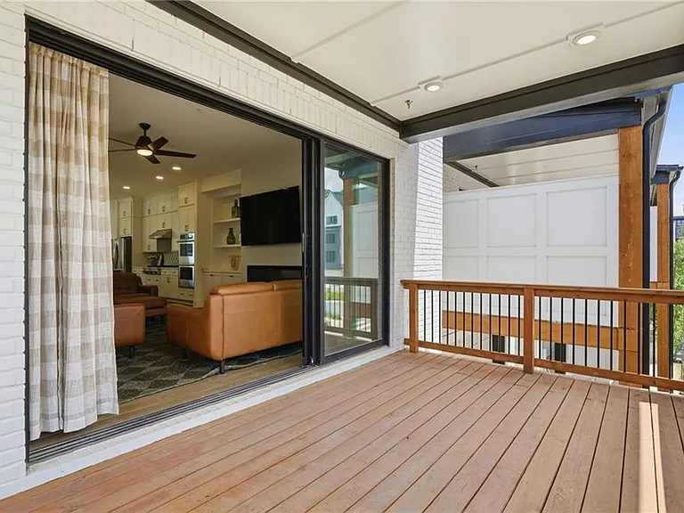 2042 Juliette Ave — Photo 19
