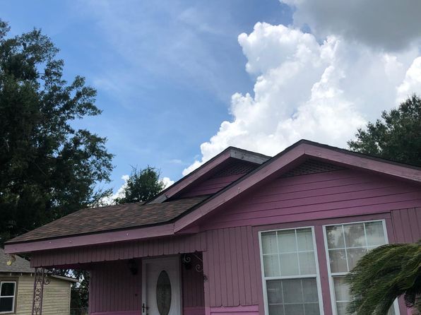 323 NW 2nd St