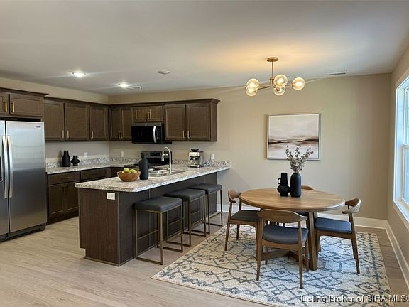 4th image of 1404 Frederick Avenue
