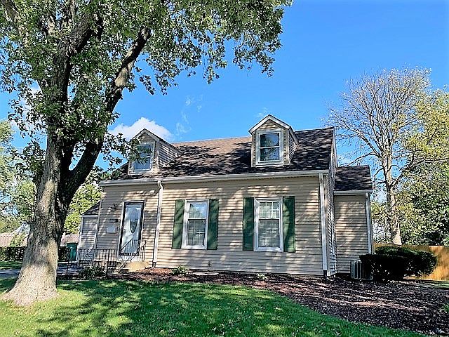 1st image of 1625 Stratford Ct