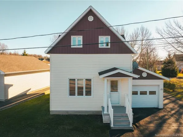 13 Violette Rd, Saint Laonard, NB E7E 1Z8