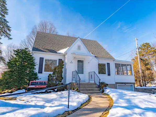 2218 Westchester Rd, Madison, WI 53711