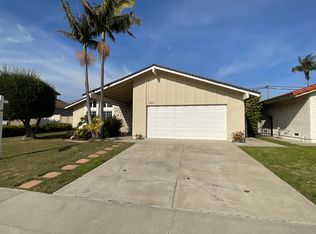 9621 Olympic Dr, Huntington Beach, CA 92646