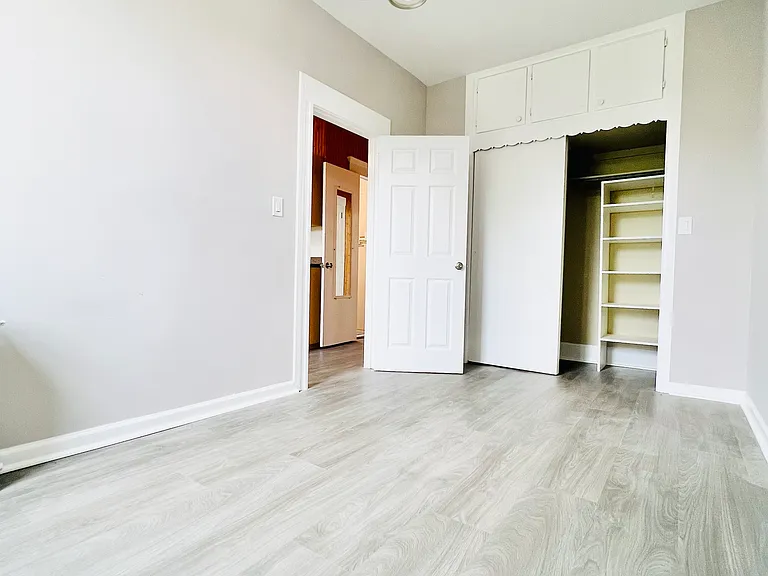 91 W 16th St #2 — Photo 5