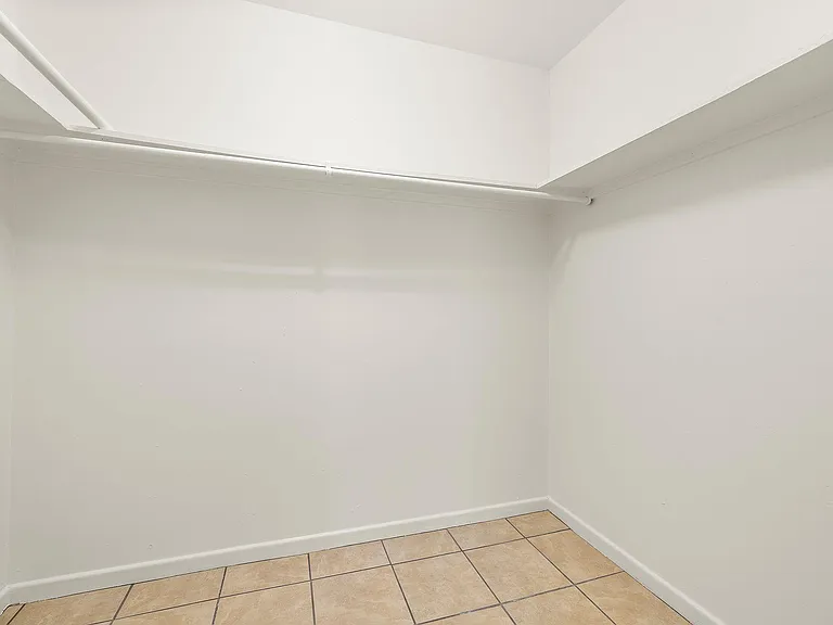 1700 Houston St #202 — Photo 17