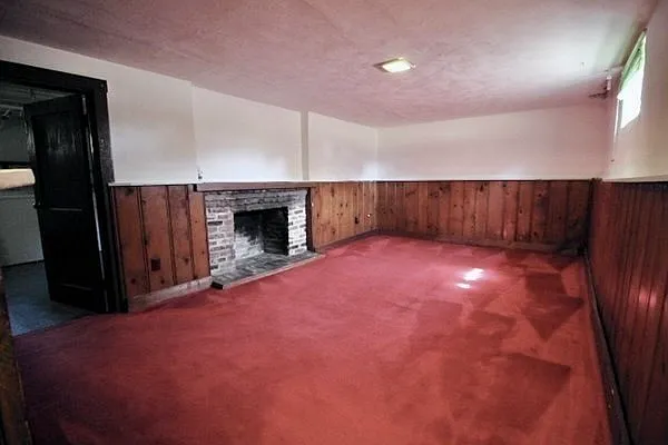 20 Orlando Ave — Photo 18