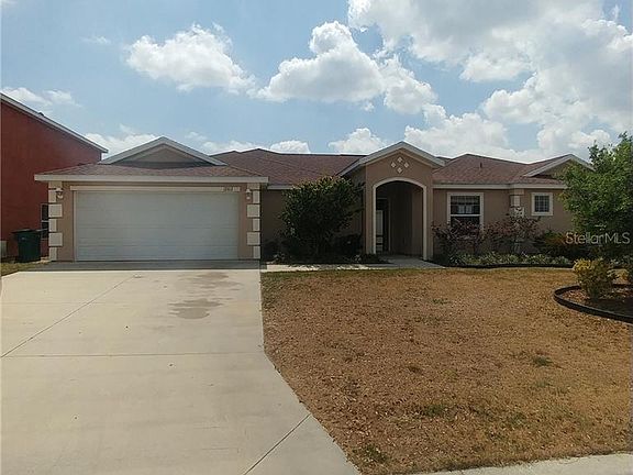 4th image of 12411 NE 48th Cir