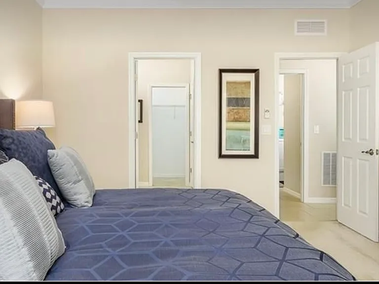 23550 Alamanda Dr #202 — Photo 11