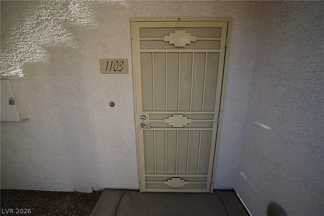 50 Aura De Blanco St — Photo 3