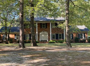 608 Lake Shore Dr, Goldsboro, NC 27534
